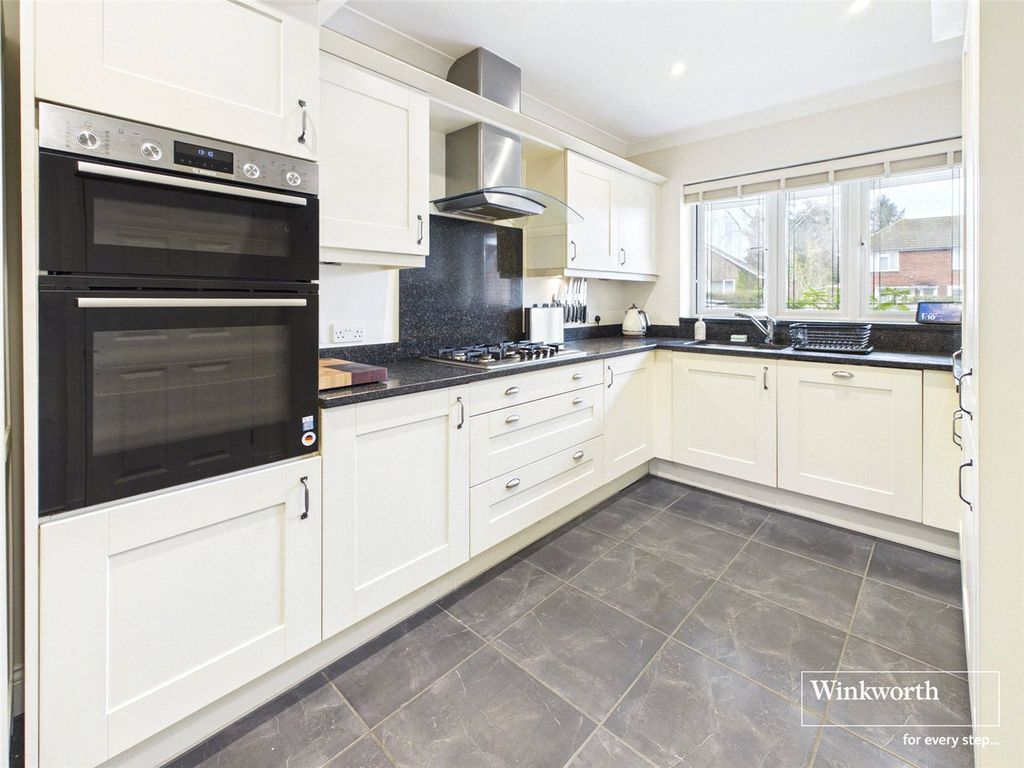 Additional image 21 of 4 bed detached house for saleEssex Street, Newbury, Berkshire RG14