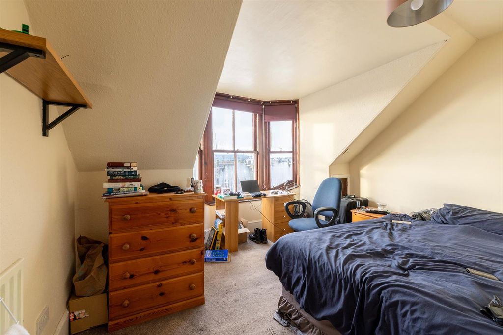 Additional image 5 of 4 bed flat for sale94 Commercial Street, Dundee DD1