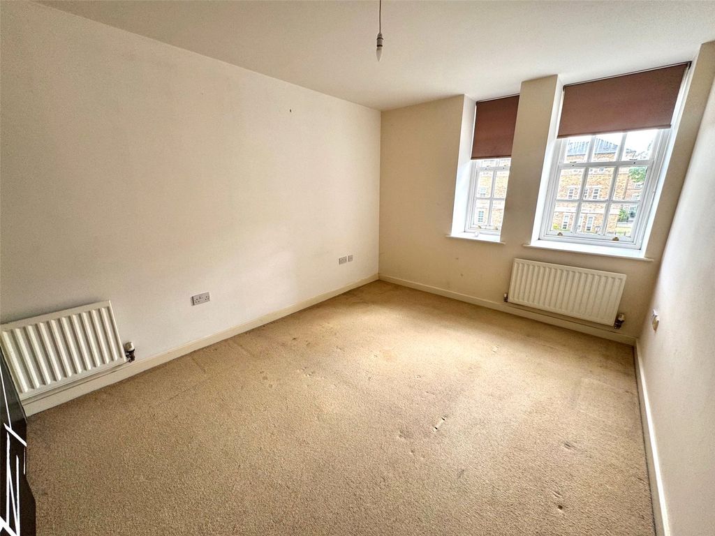 Additional image 5 of 2 bed flat for saleTuke Grove, Wakefield, West Yorkshire WF1