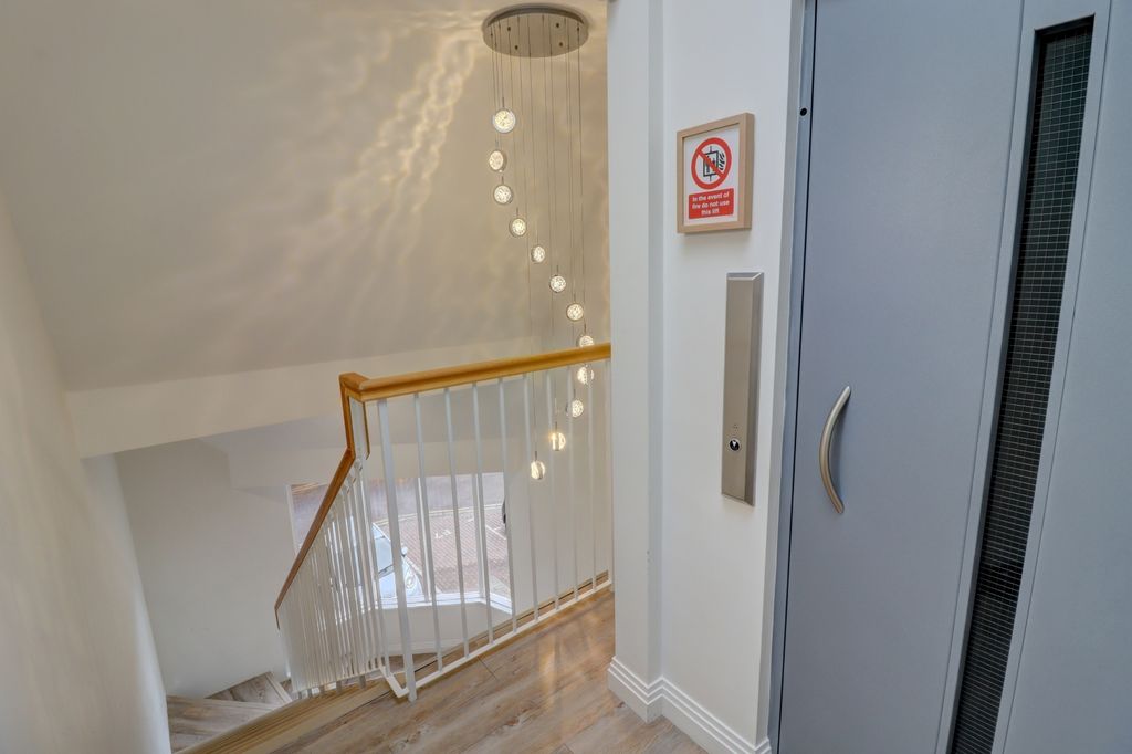 Additional image 13 of 1 bed flat for saleMalthouse Square, Princes Risborough, Buckinghamshire HP27