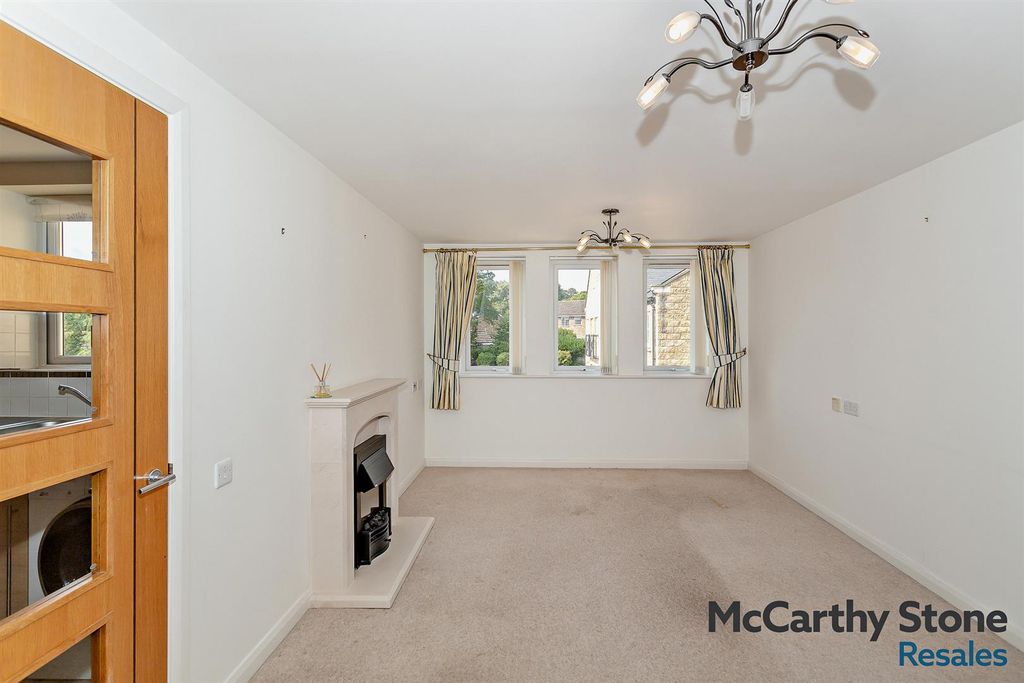 Additional image 13 of 2 bed flat for saleHollis Court, Castle Howard Road, Malton YO17