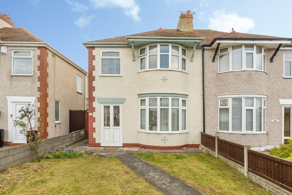 3 bed semi-detached house for saleVictoria Road, Prestatyn LL19