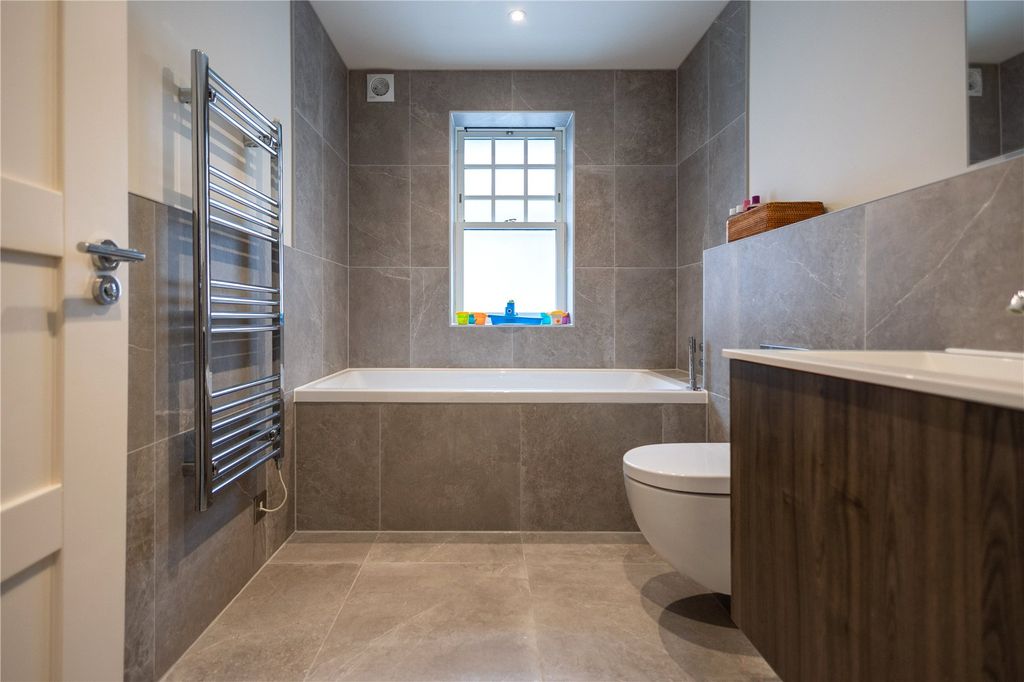 Additional image 21 of 5 bed detached house for saleNairn Road, Poole, Dorset BH13