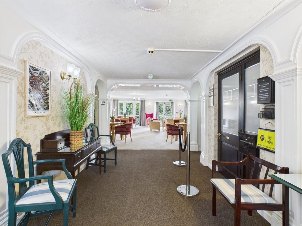 Additional image 7 of 1 bed flat for saleMere Court, Knutsford, Cheshire WA16