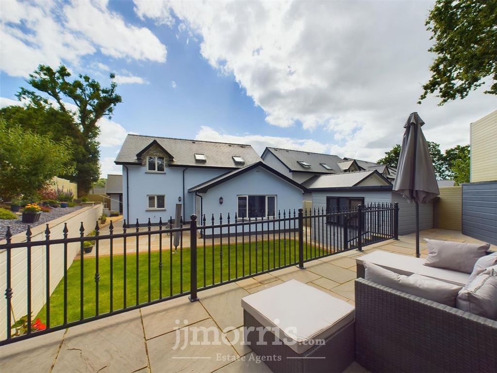 Additional image 37 of 4 bed property for saleCaeberllan, Adpar SA38