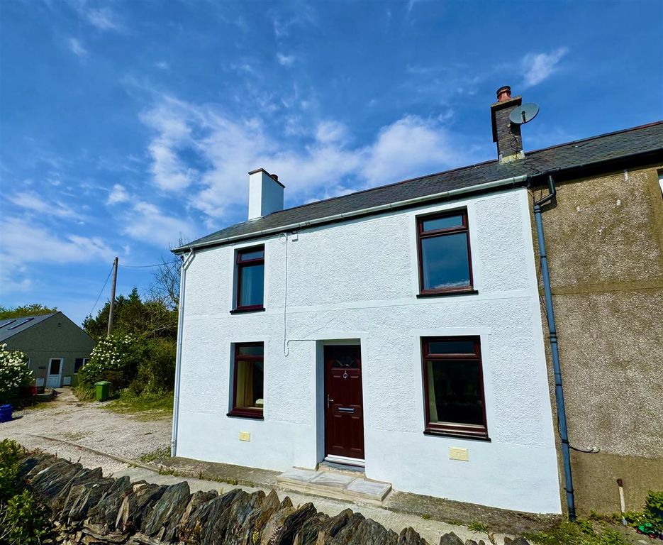 3 bed semi-detached house for salePenrhyndeudraeth LL48