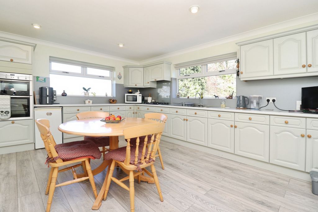 Additional image 2 of 2 bed detached bungalow for saleLegsby Road, Market Rasen LN8
