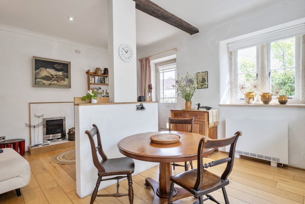 1 bed flat for saleCanon Square, Melksham SN12 photo 5