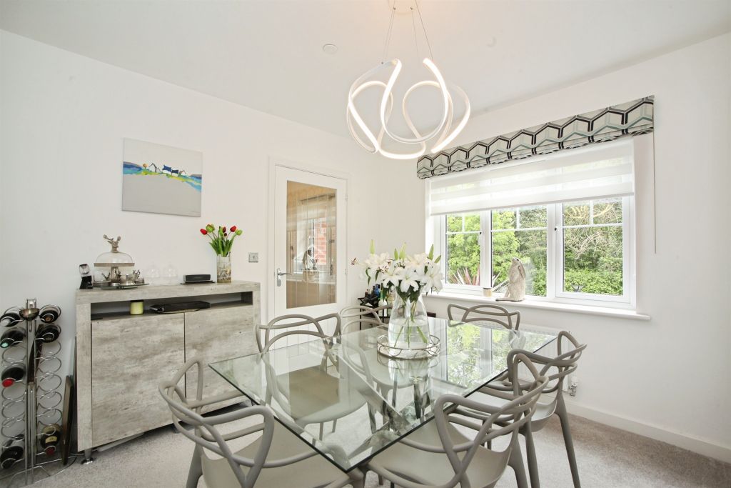 Additional image 14 of 5 bed detached house for saleMaes Cantref, Llanilid, Pontyclun CF72
