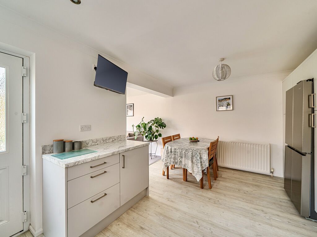Additional image 12 of 3 bed detached house for saleCavewell Gardens, Ossett, West Yorkshire WF5