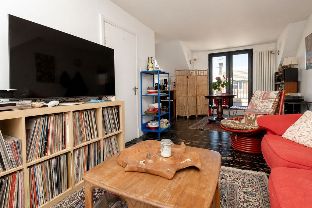Additional image 3 of 3 bed flat for saleStation Road, Margate, Kent CT9