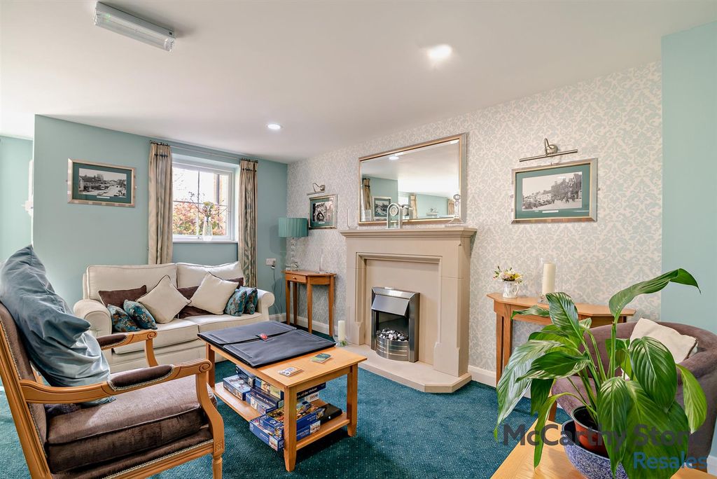 Additional image 31 of 2 bed flat for saleHollis Court, Castle Howard Road, Malton YO17