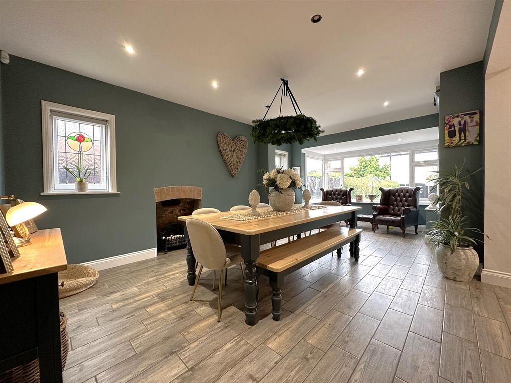 Additional image 10 of 5 bed detached house for saleLondon Road, Balderton, Newark NG24