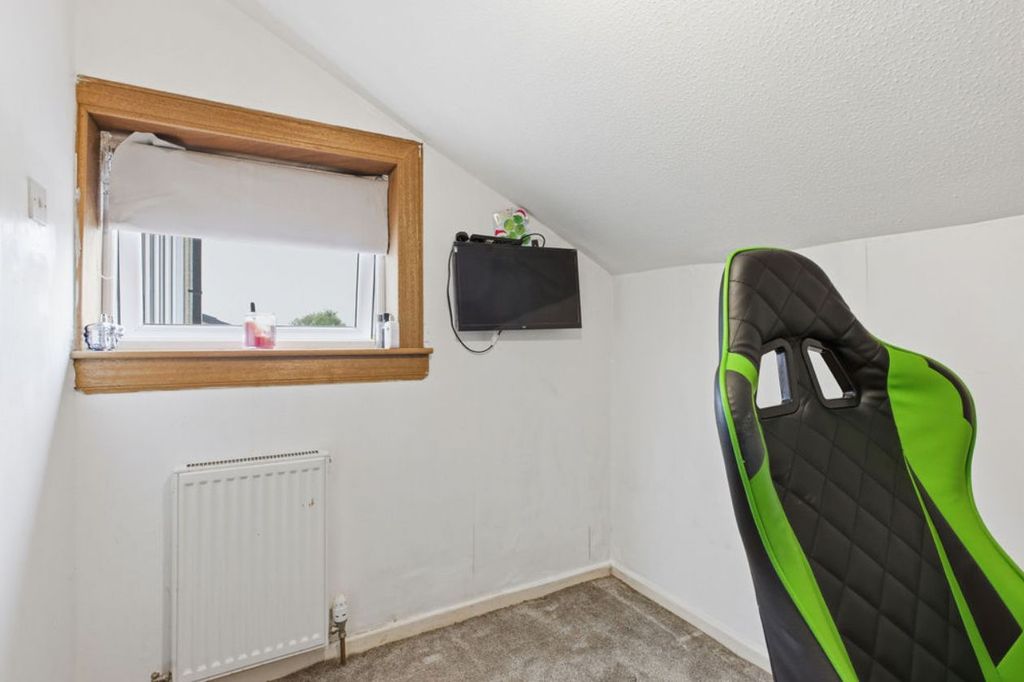 Additional image 21 of 3 bed semi-detached house for saleArdvreck Place, Carron, Falkirk FK2