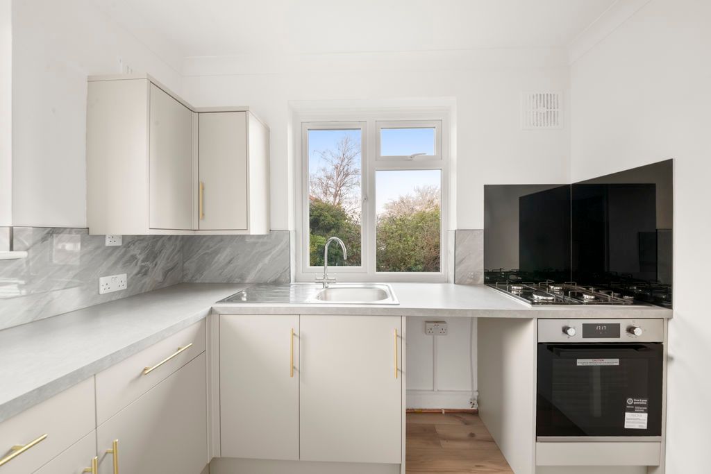 Additional image 3 of 2 bed maisonette for salePetworth Close, Northolt UB5
