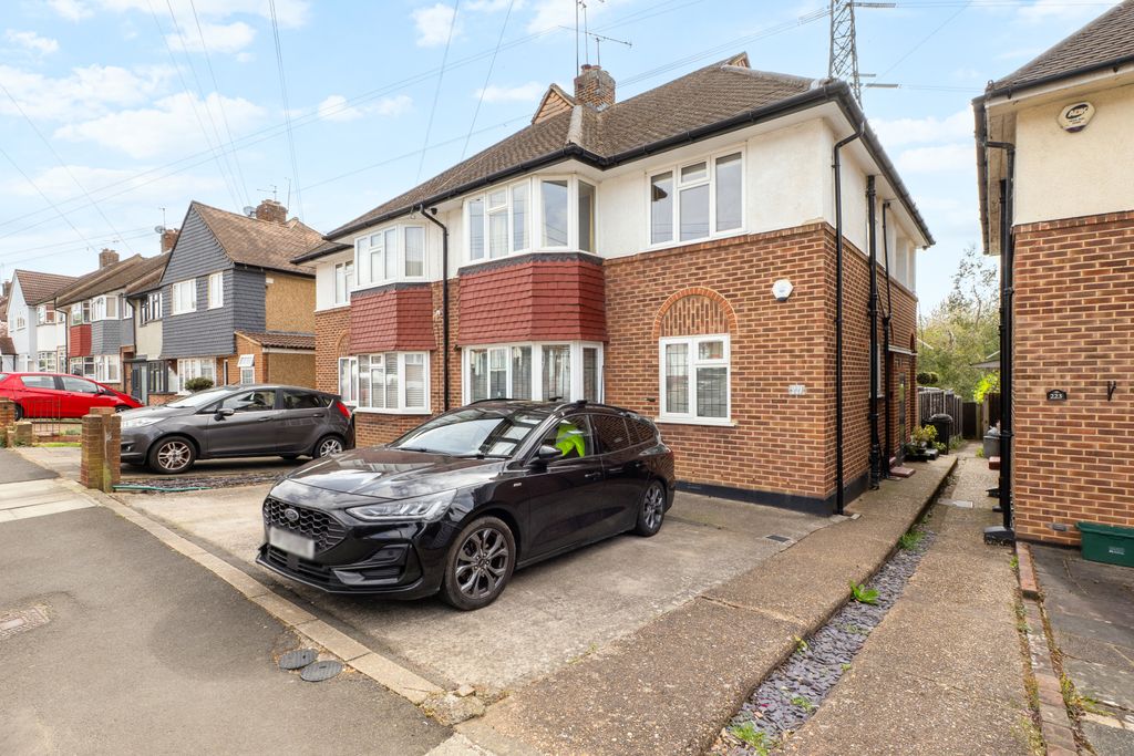 Additional image 10 of 2 bed maisonette for saleLynmouth Avenue, Morden SM4