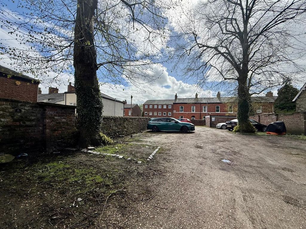 Additional image 15 of 2 bed flat for saleSt Albans Place. Chester Road, Macclesfield SK11