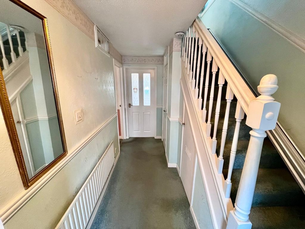 Additional image 5 of 4 bed detached house for saleThurne Close, Newport Pagnell MK16