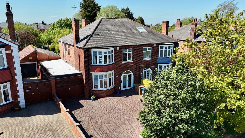 4 bed semi-detached house for saleAcklam Road, Middlesbrough TS5