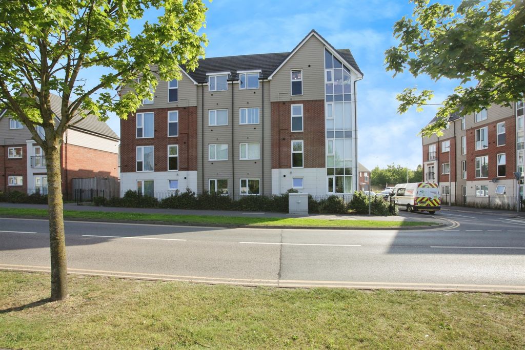 2 bed flat for saleAnton Close, Rugby CV21