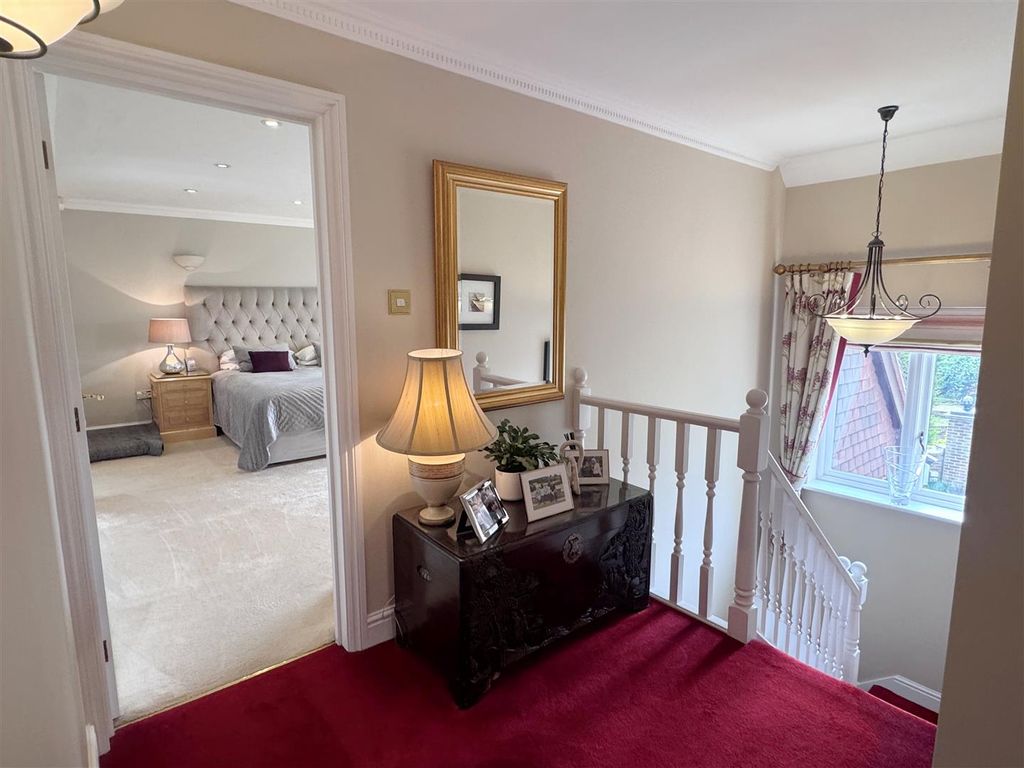 Additional image 22 of 6 bed detached house for saleBickleigh Ridge, Yew Gate, Newbury RG14