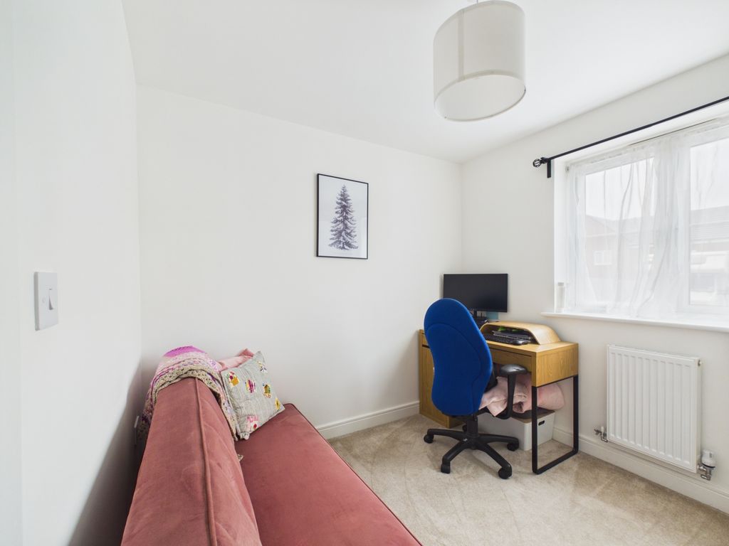 Additional image 12 of 2 bed flat for saleStud Road, Barleythorpe, Oakham LE15