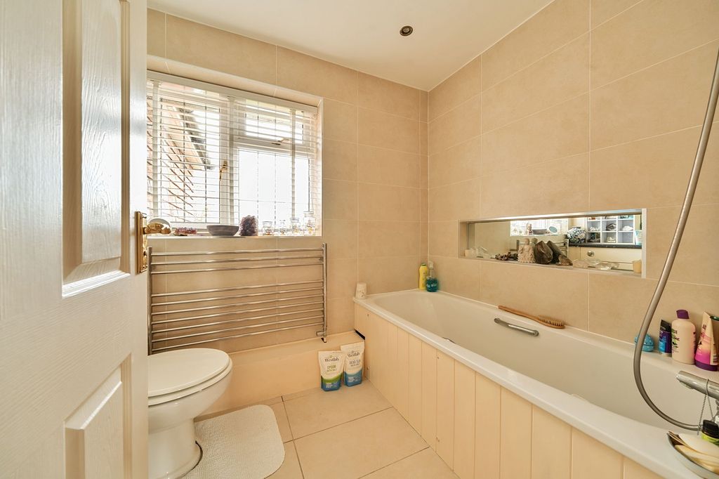 Additional image 11 of 4 bed detached house for saleElmleigh, Midhurst GU29