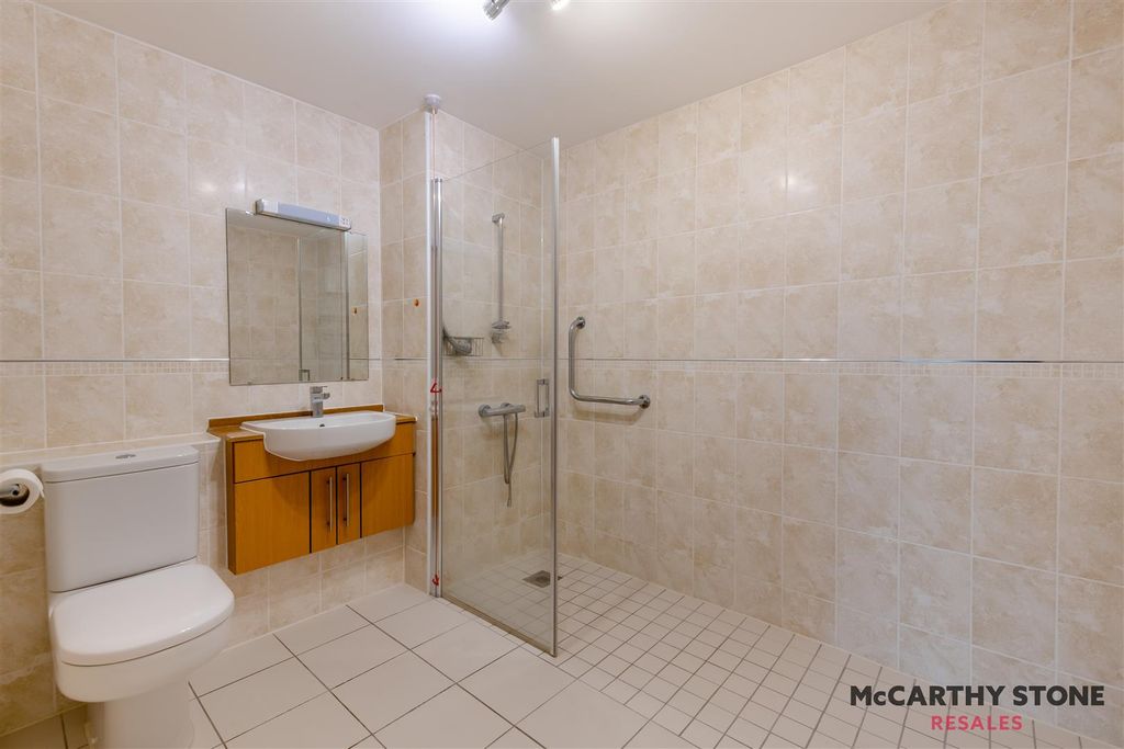 Additional image 4 of 2 bed flat for saleRyebeck Court, Eastgate, Pickering YO18
