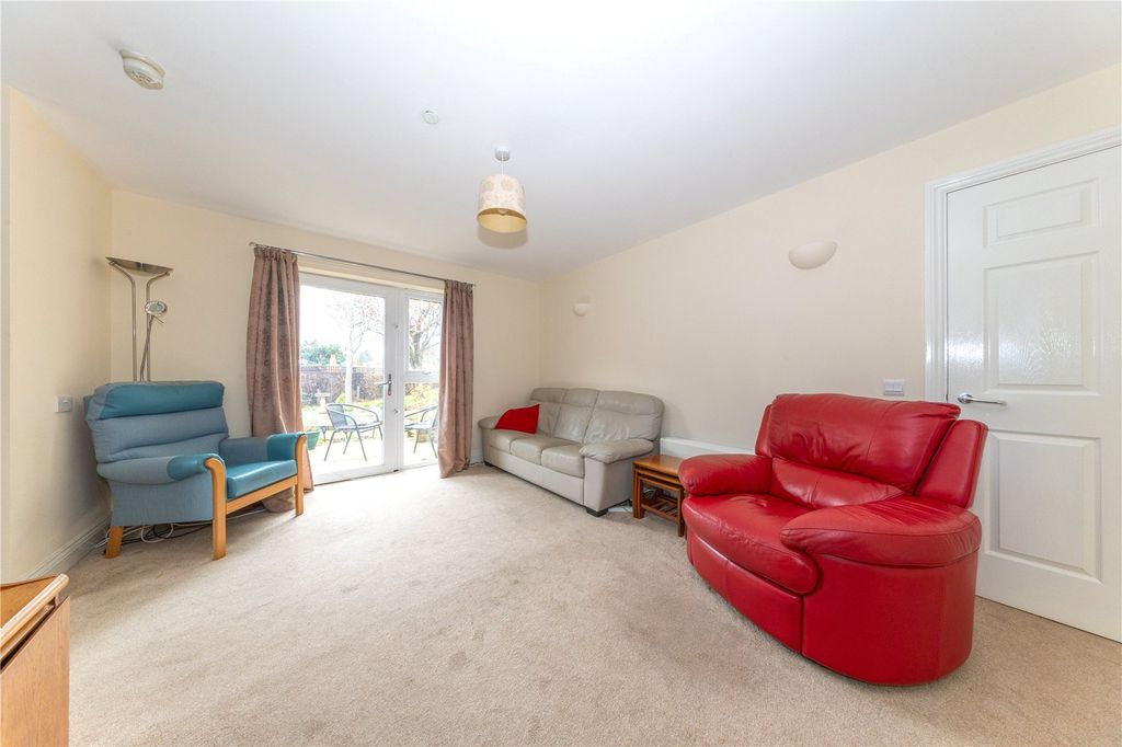 Additional image 3 of 2 bed flat for saleThe Limes, Newport Pagnell MK16