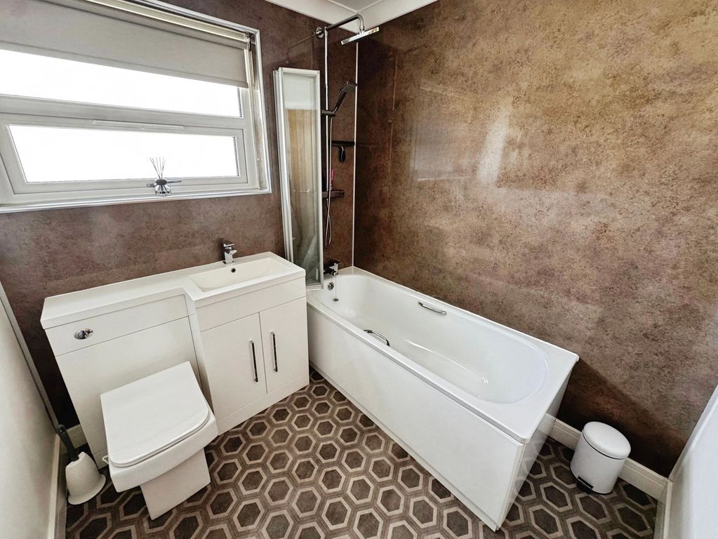 Additional image 20 of 4 bed detached house for saleRidgewood Gardens, Cimla, Neath SA11