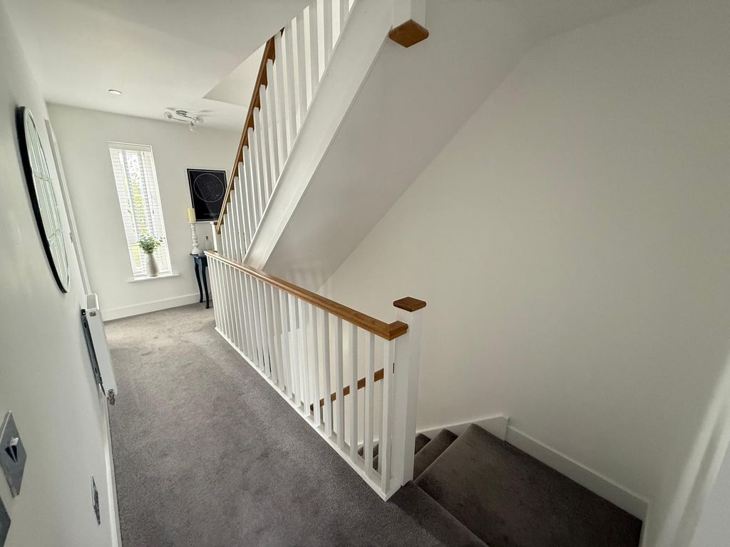 Additional image 8 of 4 bed detached house for saleGlamorgan Green, Llandarcy, Neath, Neath Port Talbot. SA10