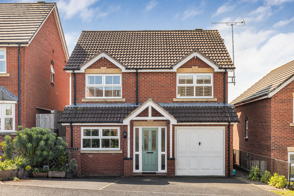 4 bed detached house for saleGodiva Road, Leominster, Herefordshire HR6