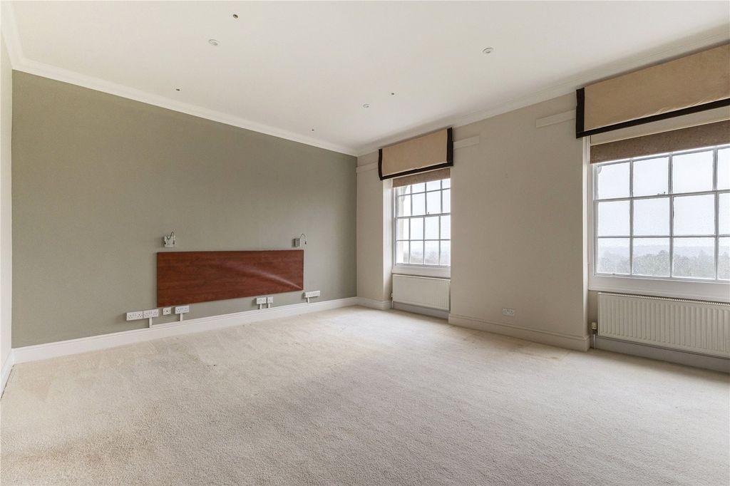 Additional image 11 of 3 bed flat for saleSwan Green, Emery Down, Lyndhurst, Hampshire SO43