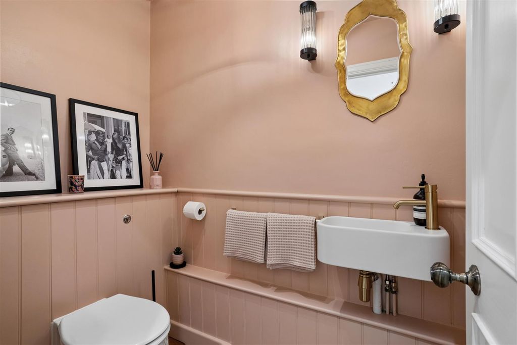 Additional image 12 of 2 bed flat for saleGayhurst, Newport Pagnell MK16