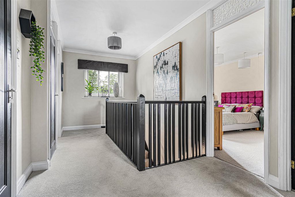 Additional image 16 of 5 bed detached house for saleBeechwood Close, Exning, Newmarket CB8