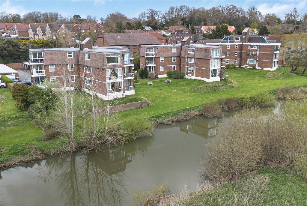 Additional image 14 of 3 bed flat for saleArun Prospect, Station Road, Pulborough, West Sussex RH20