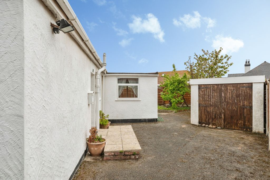 Additional image 14 of 3 bed semi-detached bungalow for saleJaclyn Close, Prestatyn LL19