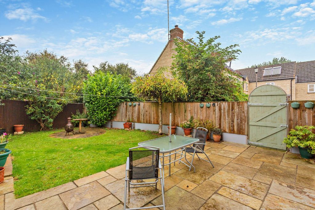 Additional image 16 of 4 bed link detached house for salePerrinsfield, Lechlade, Gloucestershire GL7