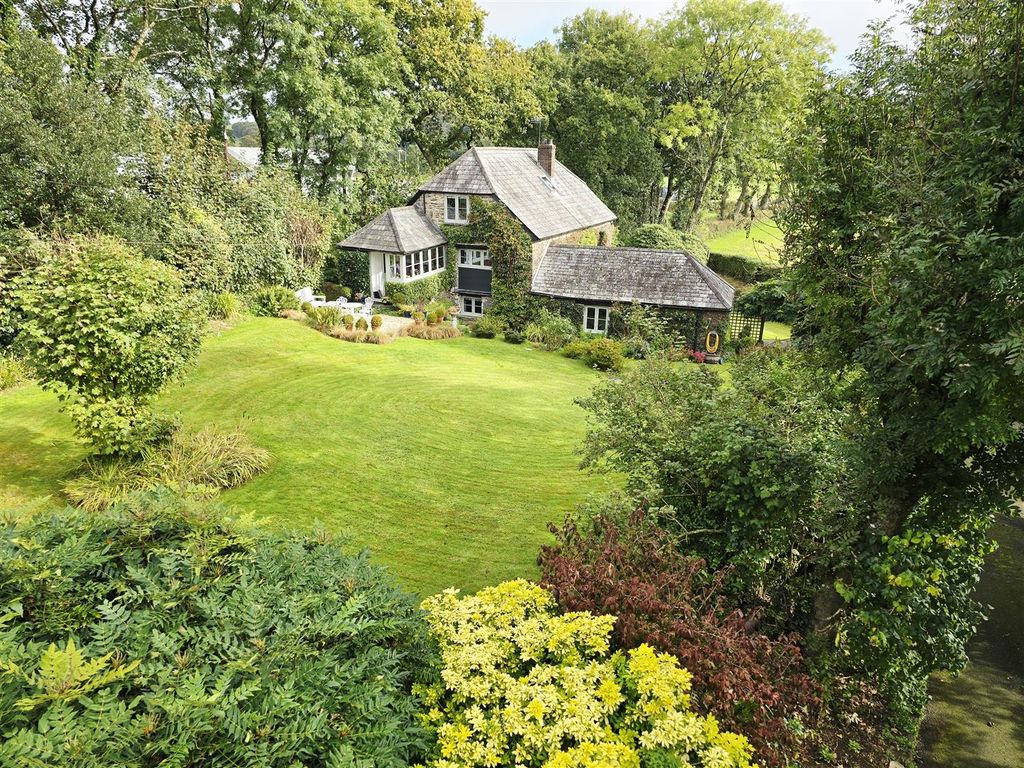 4 bed detached house for saleSt. Stephens, Launceston PL15