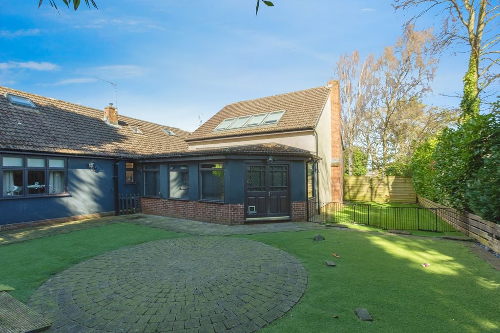 Additional image 16 of 5 bed detached house for saleThe Rise, Darras Hall, Ponteland, Northumberland NE20