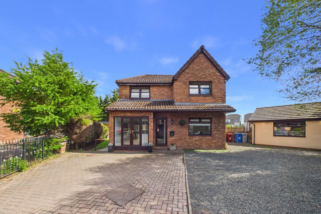 4 bed detached house for saleDave Barrie Avenue, Larkhall ML9