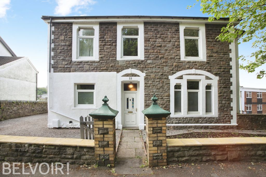 5 bed detached house for saleMerthyr Road, Pontypridd CF37