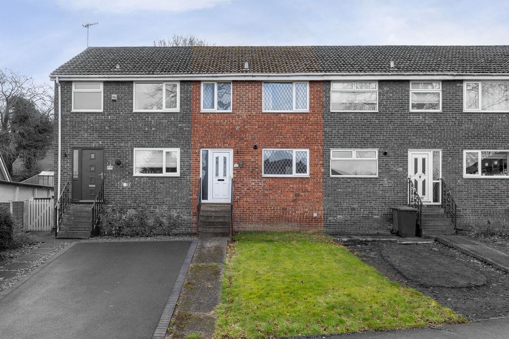 3 bed terraced house for saleNorristhorpe Lane, Liversedge WF15