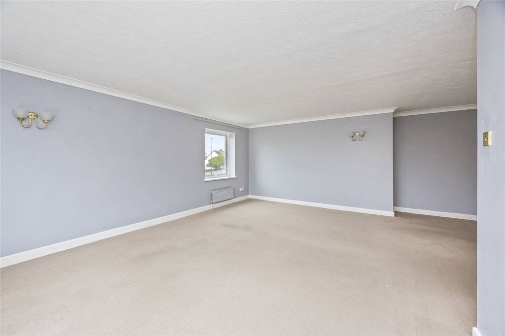 Additional image 10 of 2 bed flat for saleBrighton Road, Lancing, West Sussex BN15