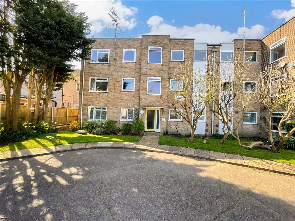 Additional image 2 of 2 bed flat for saleWestern Road, Lancing, West Sussex BN15
