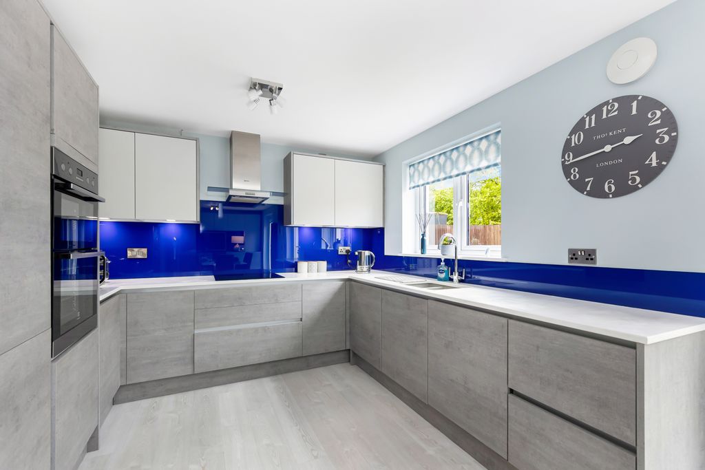 Additional image 4 of 4 bed detached house for sale4 Corby Craig Crescent, Bilston, Roslin EH25