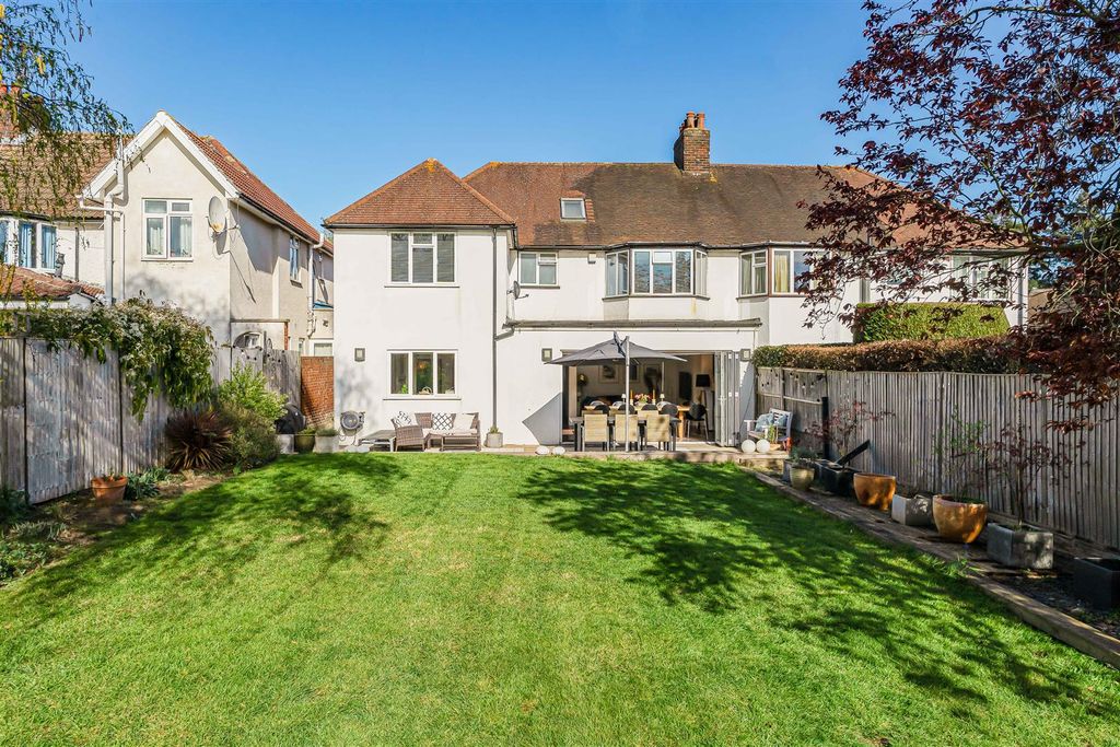 Additional image 18 of 5 bed semi-detached house for saleBeechcroft Avenue, New Malden KT3