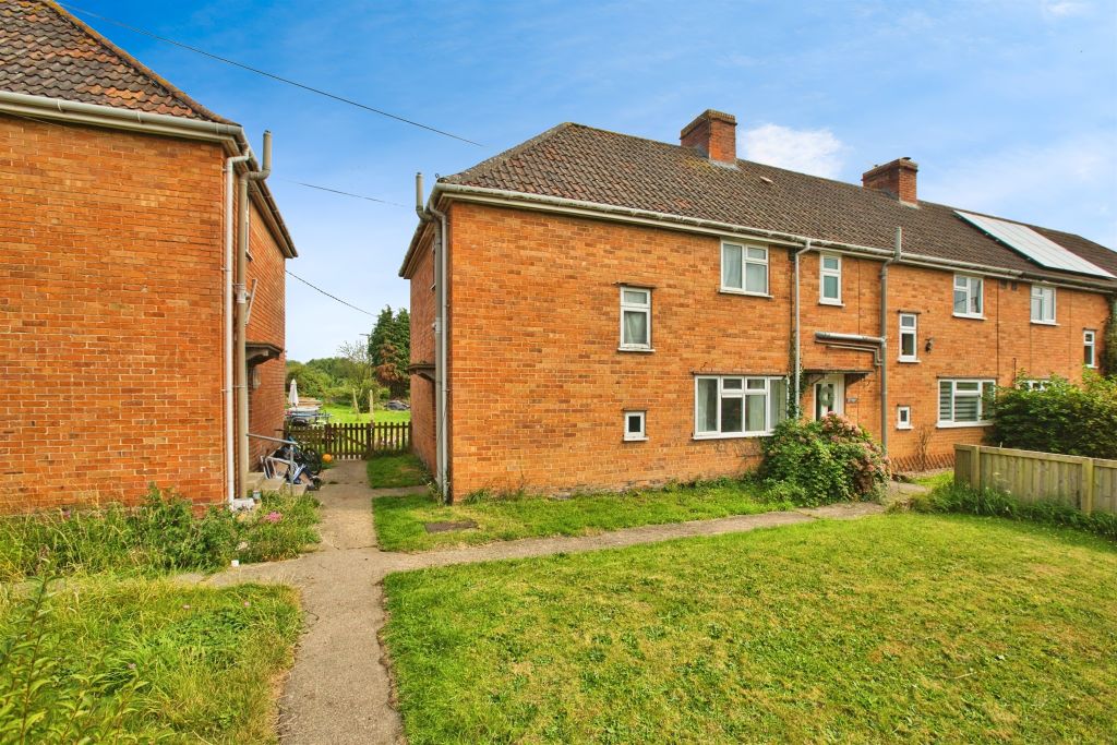 3 bed end terrace house for saleMontacute Road, Tintinhull, Yeovil BA22