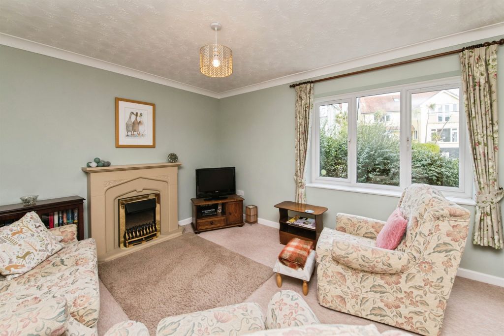 Additional image 3 of 2 bed flat for saleAnning Road, Lyme Regis DT7