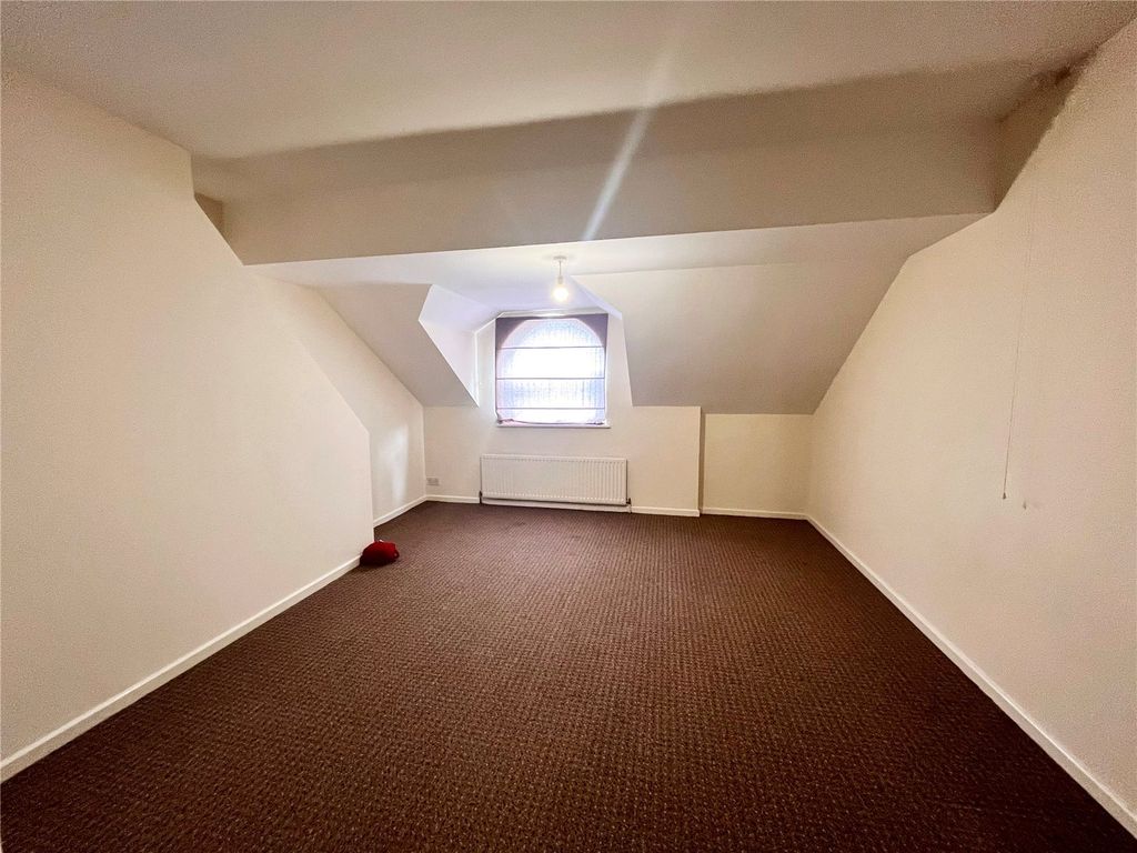 Additional image 10 of 2 bed flat for saleRoan House Way, Macclesfield, Cheshire SK11